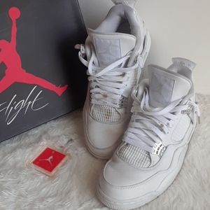 Air Jordan 4s Pure Money